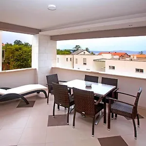  Apartment Daska Kroatien
