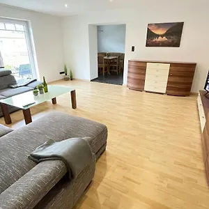 Apartment Shine, Schwarzenfeld