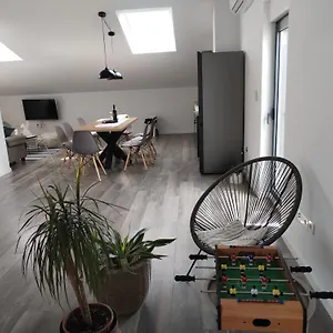  Apartment Ulika Kroatien